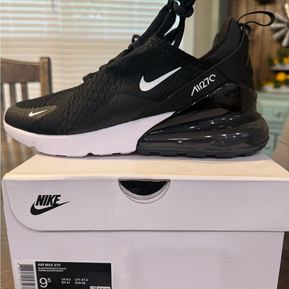 Nike AirMax 270 Black & White Sneakers with Air Max Cushioning